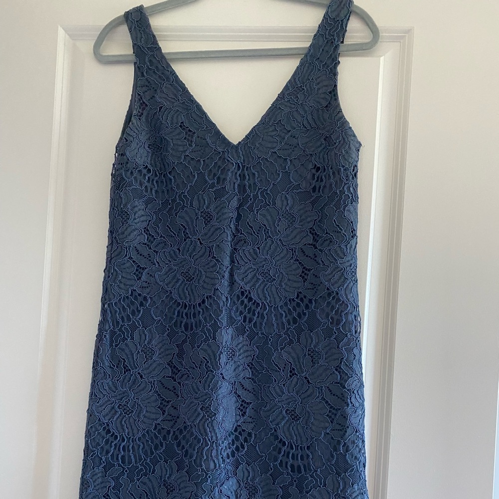 H&M lace dress in blue color